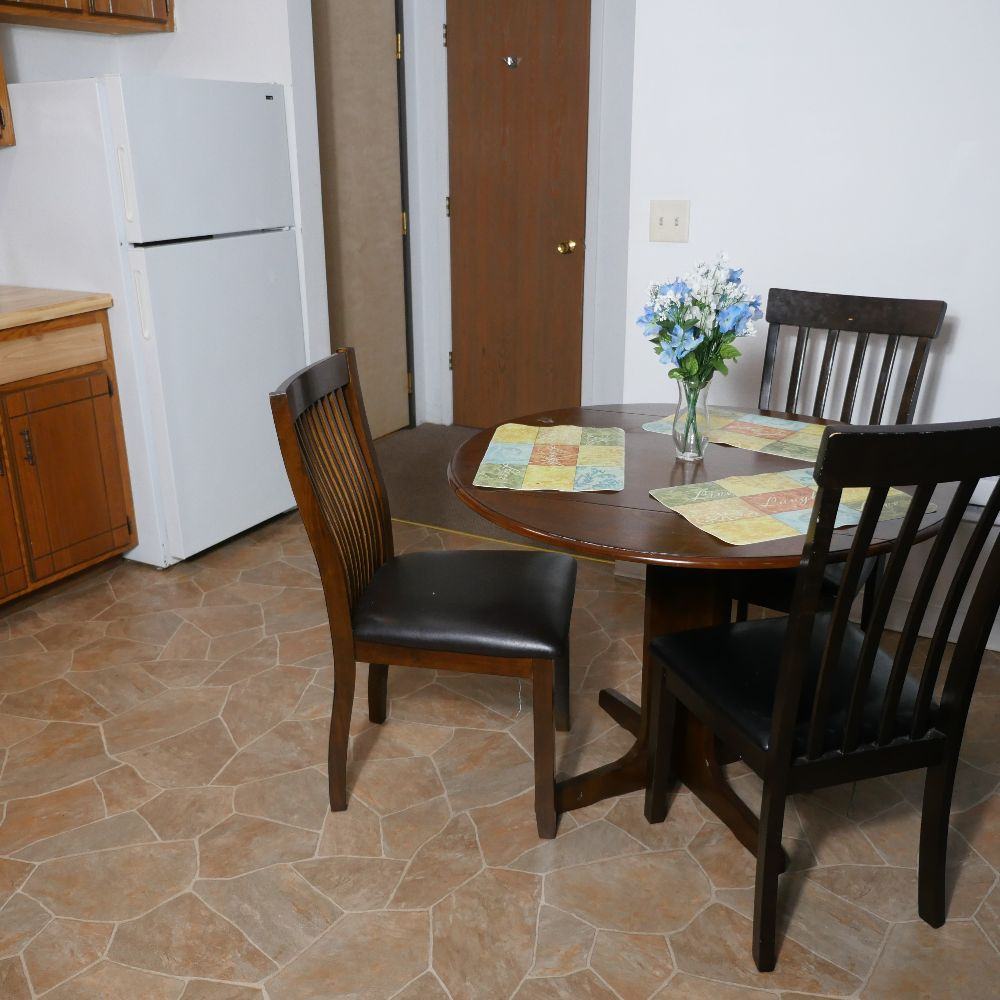 Apartment 4 gallery image 4