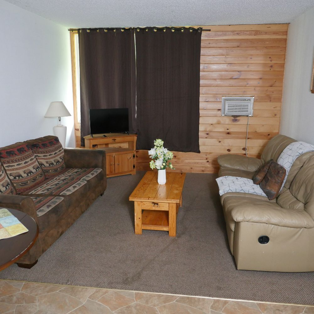 Apartment 4 gallery image 1