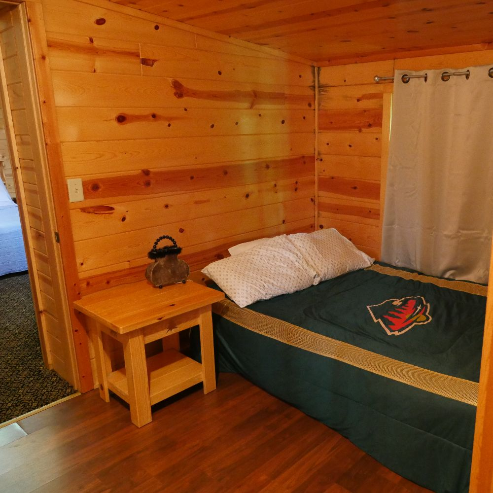 Cabin in the woods gallery image 4