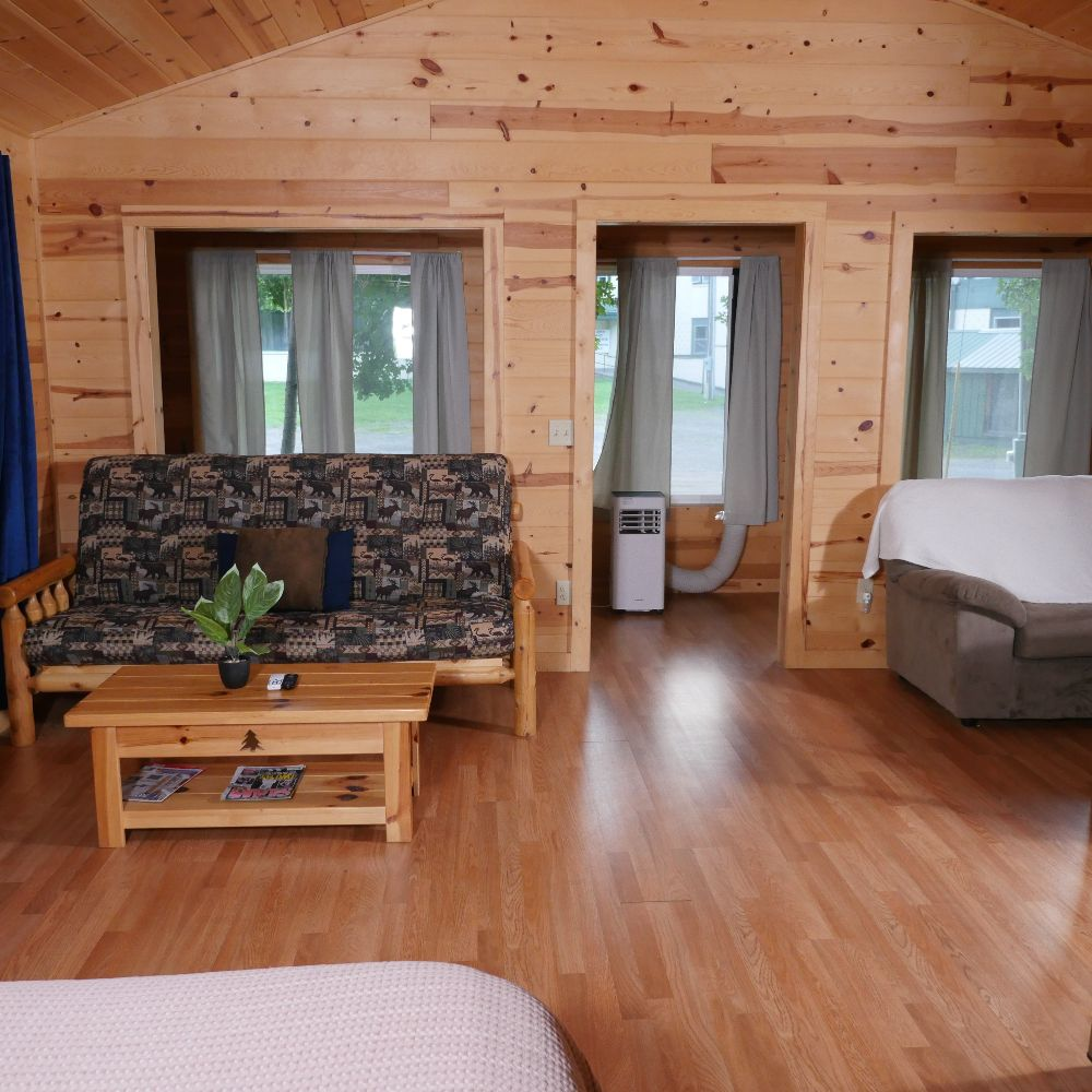 Tree house 1 gallery image 3